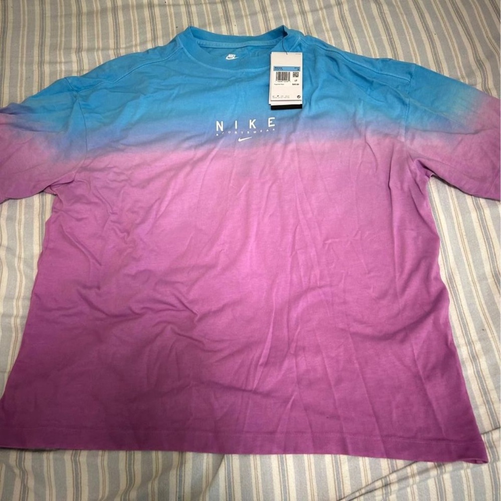 NWT Medium Nike Shirt